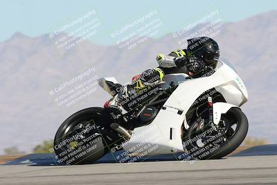 media/Dec-04-2025-Racers Edge (Thu) [[5ebc9f124d]]/3-B Group/4-Session 2 (Turn 9 Entry)/